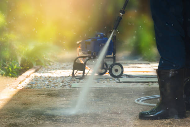 Best Warehouse Cleaning  in Yellville, AR
